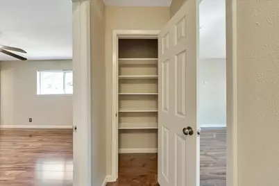 1467 S Meadows Drive, Austin, TX 78758 - Photo 33