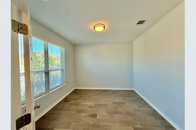 17113 Antioch Avenue, Pflugerville, TX 78660 - Photo 3