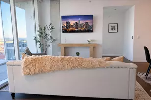 313 W 17th St, Austin, TX 78701 - Photo 9