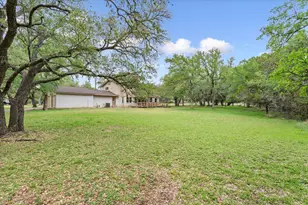 4015 Ramada Trail, Georgetown, TX 78628 - Photo 33