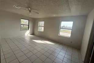 4806 Navarro Creek Rd, Del Valle, TX 78617 - Photo 9