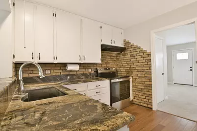 548 Bowser Street, Rockdale, TX 76567 - Photo 9