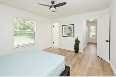 1601 E 10th Street, Austin, TX 78702 - Photo 7