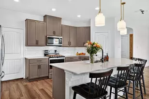 180 Kennicott Dr, Kyle, TX 78640 - Photo 9