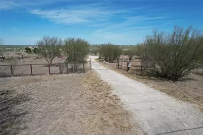 1205 Graef Road #B, Kyle, TX 78640 - Photo 5