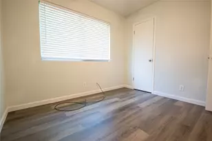 200 Quail Cir, Hutto, TX 78634 - Photo 23