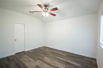 200 Quail Circle, Hutto, TX 78634 - Photo 11