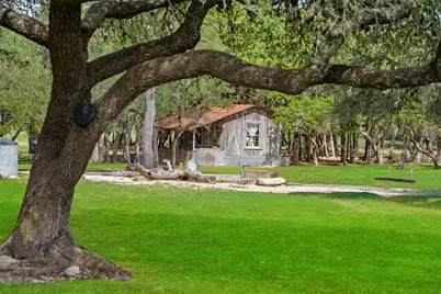 2454 McKinney Loop, Blanco, TX 78606 - Photo 9