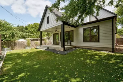 915 E 49th Street, Austin, TX 78751 - Photo 23