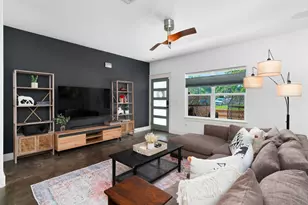 3012 Neal St, Austin, TX 78702 - Photo 7