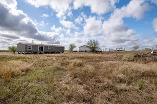 114 Blue Quail St, Dale, TX 78616 - Photo 27