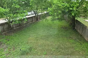 10001 Parliament House Rd, Austin, TX 78729 - Photo 25