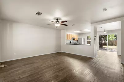 10643 Marshitahs Way, Austin, TX 78748 - Photo 5