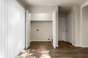10643 Marshitahs Way, Austin, TX 78748 - Photo 23