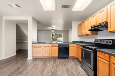 10643 Marshitahs Way, Austin, TX 78748 - Photo 13