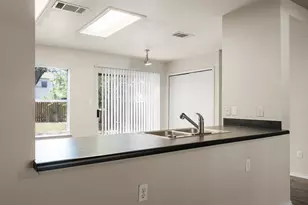 10643 Marshitahs Way, Austin, TX 78748 - Photo 11