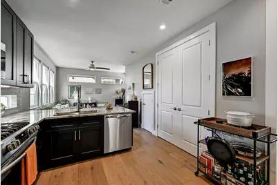 1312 E M Franklin Avenue #2, Austin, TX 78721 - Photo 11