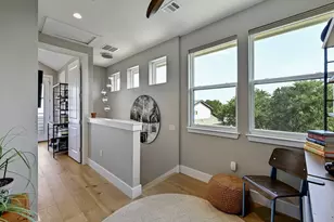 1312 E M. Franklin Ave, Austin, TX 78721 - Photo 19