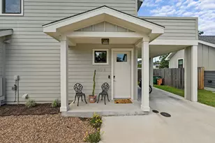 1312 E M. Franklin Ave, Austin, TX 78721 - Photo 3