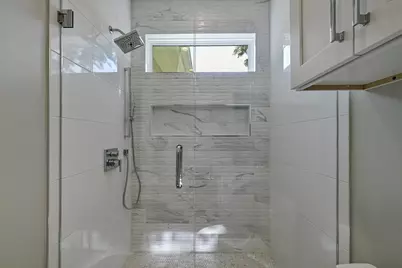 1312 E M Franklin Avenue #2, Austin, TX 78721 - Photo 17