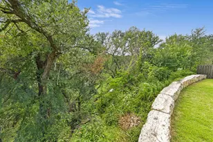 1312 E M. Franklin Ave, Austin, TX 78721 - Photo 29
