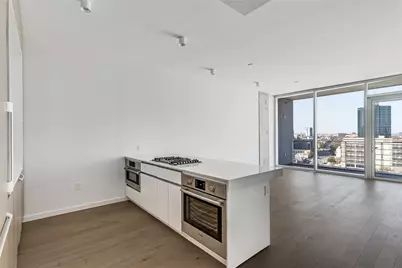 313 W 17th Street #1202, Austin, TX 78701 - Photo 9