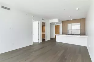 313 W 17th St, Austin, TX 78701 - Photo 5