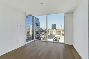 313 W 17th St, Austin, TX 78701 - Photo 17