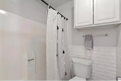 914 Hillside Oaks Drive, Austin, TX 78745 - Photo 13