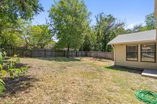914 Hillside Oaks Dr, Austin, TX 78745 - Photo 21