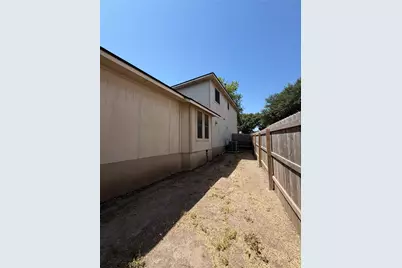 21423 Grand National Avenue, Pflugerville, TX 78660 - Photo 31
