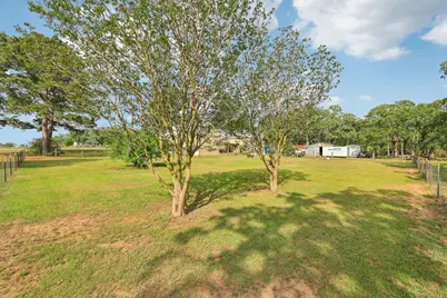 1200 County Road 211, Giddings, TX 78942 - Photo 11