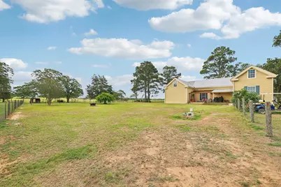 1200 County Road 211, Giddings, TX 78942 - Photo 35