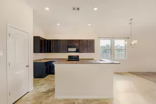 13990 Katlin Rd, Conroe, TX 77306 - Photo 9