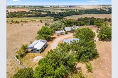1150 Cr 427, Thrall, TX 76578 - Photo 3