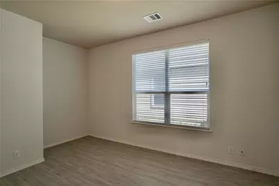 8712 Wood Stork Drive, Austin, TX 78729 - Photo 15