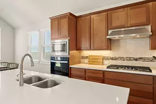 20409 Dustin Ln, Pflugerville, TX 78660 - Photo 9