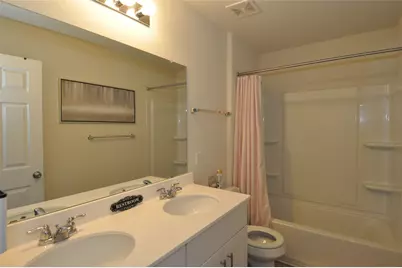 1717 T H Johnson Drive, Taylor, TX 76574 - Photo 23