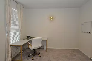 1717 T H Johnson Dr, Taylor, TX 76574 - Photo 11