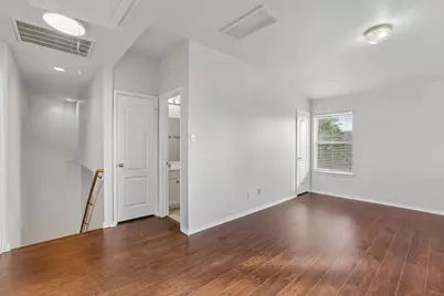 1721 Long Rifle Drive, Austin, TX 78754 - Photo 11