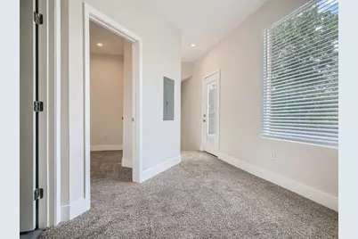 6919 Bethune Avenue #B, Austin, TX 78752 - Photo 13