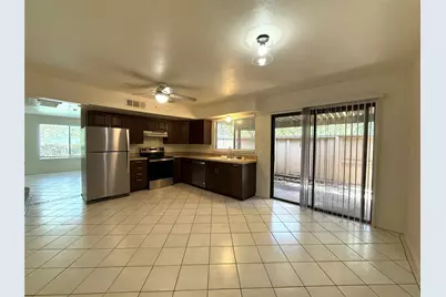 900 W Village Lane, Austin, TX 78758 - Photo 5