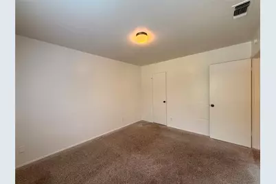 900 W Village Lane, Austin, TX 78758 - Photo 17