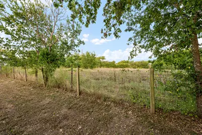 107 Russell Street, Liberty Hill, TX 78642 - Photo 25