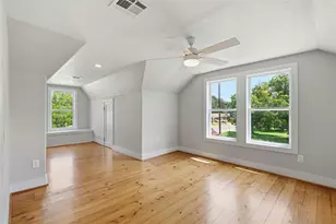 674 E Walnut St, La Grange, TX 78945 - Photo 27