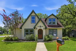 674 E Walnut St, La Grange, TX 78945 - Photo 3