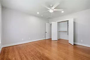 674 E Walnut St, La Grange, TX 78945 - Photo 23