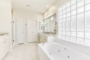 4545 Golf Vista Dr, Austin, TX 78730 - Photo 11