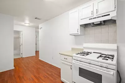 2610 E 3rd Street #B, Austin, TX 78702 - Photo 5