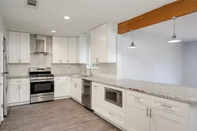 5402 Chevy Circle, Austin, TX 78723 - Photo 5